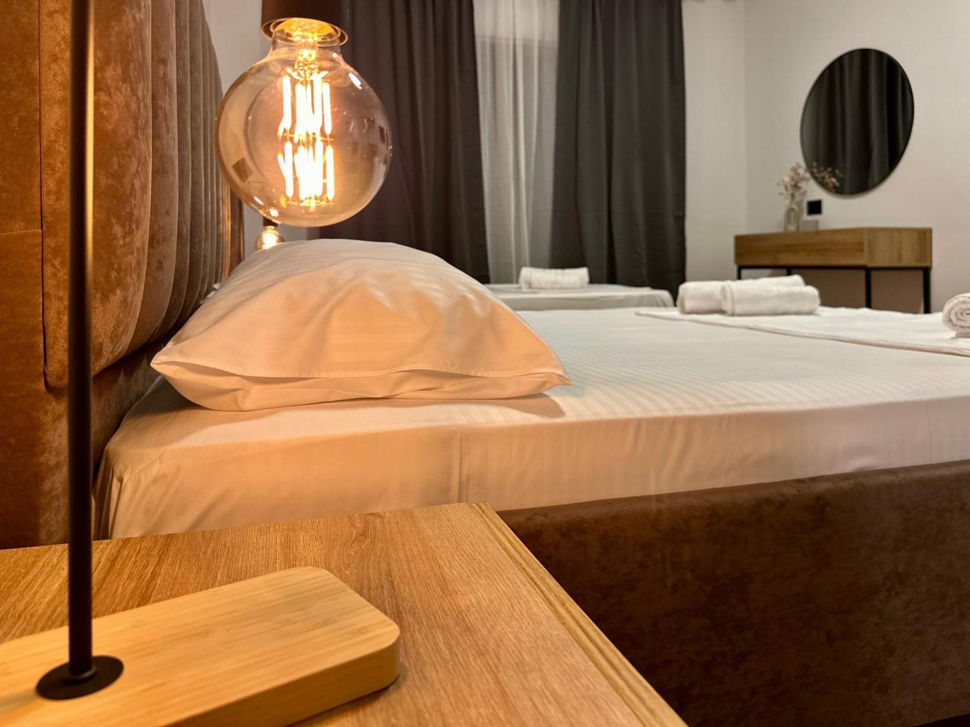 Lidia Apartments Sarandë Eksteriør billede