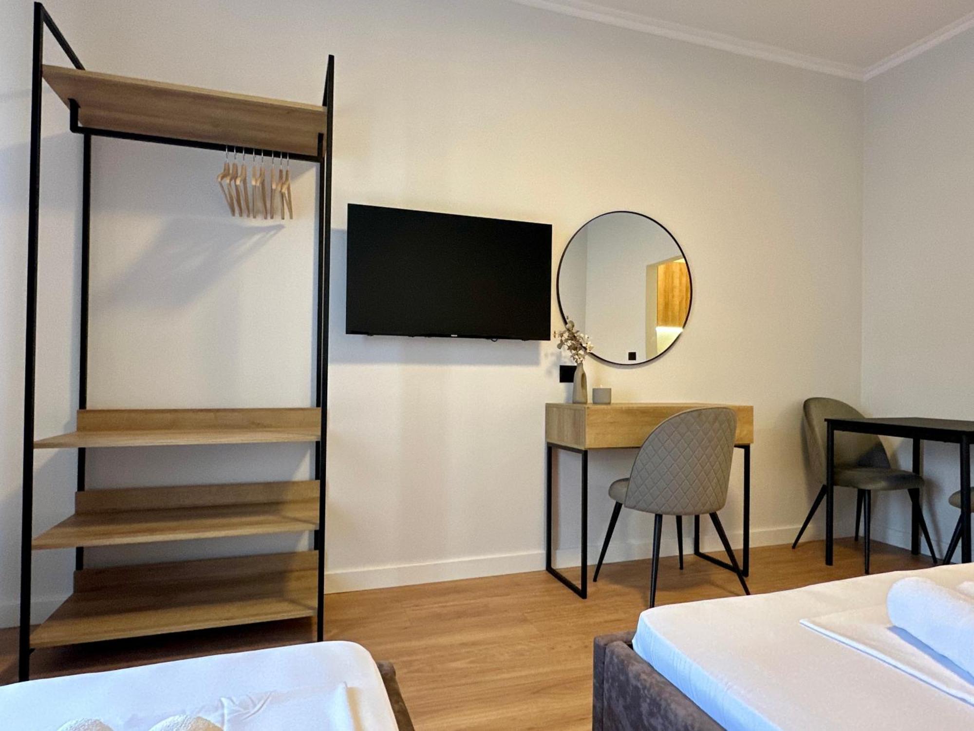 Lidia Apartments Sarandë Eksteriør billede